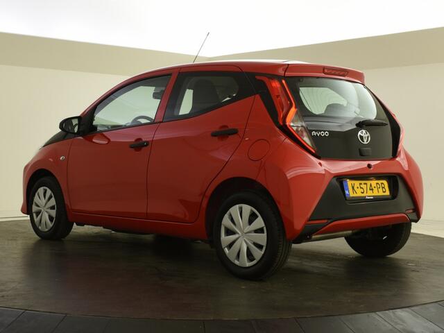 Toyota AYGO 1.0 VVT-i x-fun | DAB | Airco | Cruise control |