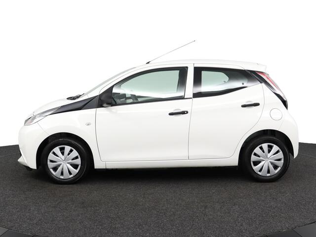 Toyota AYGO 1.0 VVT-i x-fun