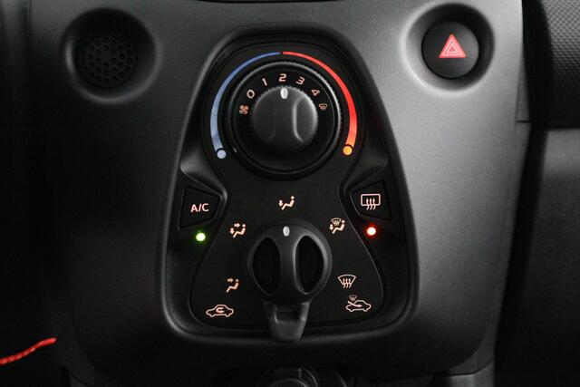 Toyota AYGO 1.0 VVT-i x-fun