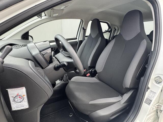 Toyota AYGO 1.0 VVT-i x-fun / Airco / Bluetooth / Snelheids Limiter / LED / Elektrische raambediening / start & stop /