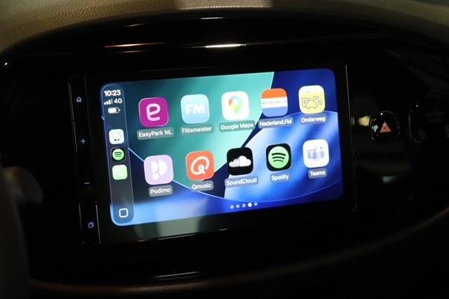 Toyota AYGO X 1.0 VVT-i Play Apple Carplay Android Auto, ParkeerCamera, Adaptieve Cruise Control, SnelheidsLimiter