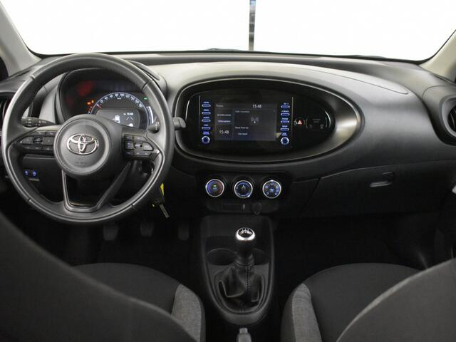 Toyota AYGO X 1.0 VVT-i MT Play | Carplay/AndroidAuto | Camera | Adapt. cruise