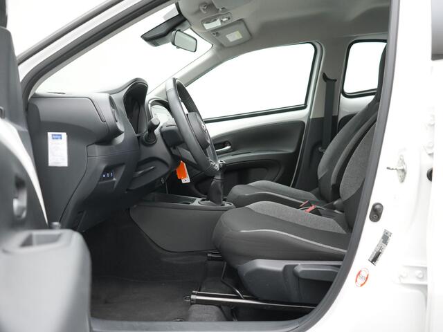 Toyota AYGO X 1.0 VVT-i MT Play | NL Auto | Dealer Onderhouden | Achteruitrijcamera |