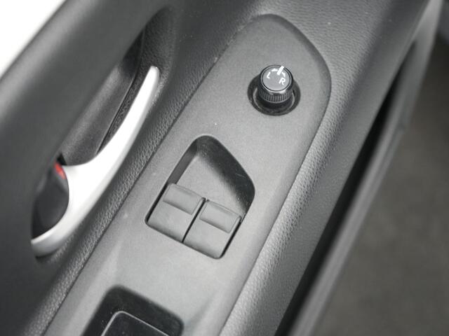 Toyota AYGO X 1.0 VVT-i MT Play | NL Auto | Dealer Onderhouden | Achteruitrijcamera |