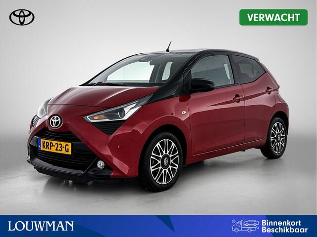 Toyota AYGO 1.0 VVT-i x-cite *automaat | Parkeersensoren voor+achter | Half lederen bekleding | Airco | Apple CarPlay/Android Auto |