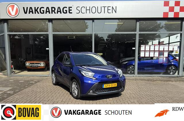 Toyota AYGO X 1.0 VVT-i MT first|Apple|17 inch|Camera