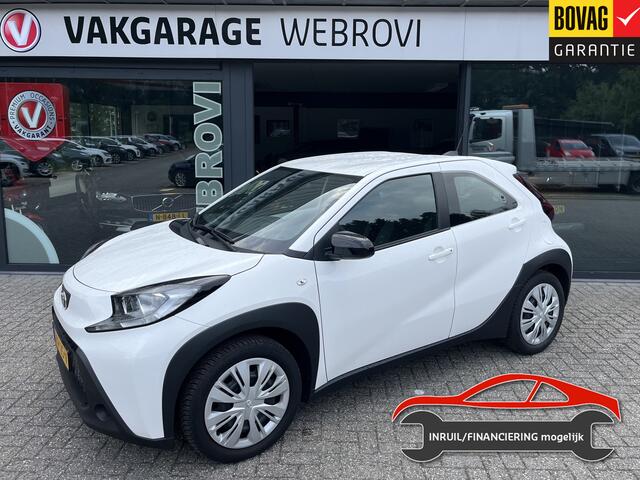 Toyota AYGO X 1.0 VVT-i MT Play All-Season/Apple/Android/Camera