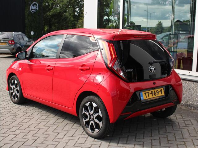 Toyota AYGO 1.0 VVT-i x-clusiv 5-DRS, Climate control, Lichtmetalen velgen, Parkeercamera.