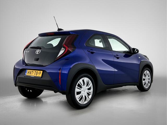 Toyota AYGO X 1.0 VVT-i MT Play | BTW voertuig | Apple CarPlay/Android Auto | Cruise Control Adaptive | Achteruitrijcamera |