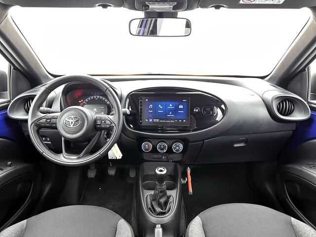 Toyota AYGO X 1.0 VVT-i MT Play | BTW voertuig | Apple CarPlay/Android Auto | Cruise Control Adaptive | Achteruitrijcamera |