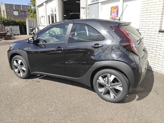 Toyota AYGO X Hybrid 115 play + Go Pack * lichtmetaal* android/apple carplay