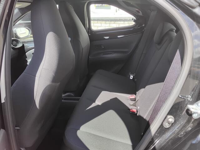 Toyota AYGO X Hybrid 115 play + Go Pack * lichtmetaal* android/apple carplay