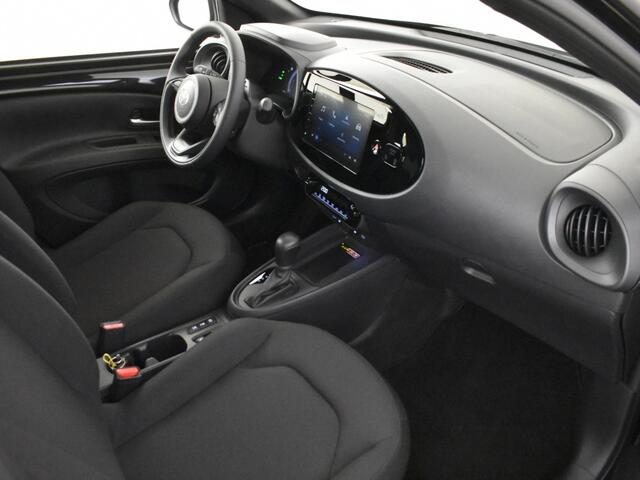 Toyota AYGO X Hybrid 115 Active | Stoelverw. | Carplay/AndroidAuto | Adapt. cruise