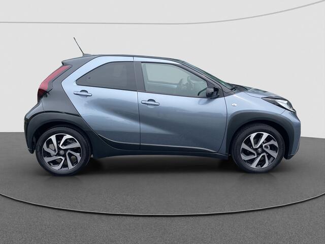 Toyota AYGO X 1.0 VVT-i MT Bi-tone Pulse Carplay | Adaptive cruise | 10jr. Garantie | Camera