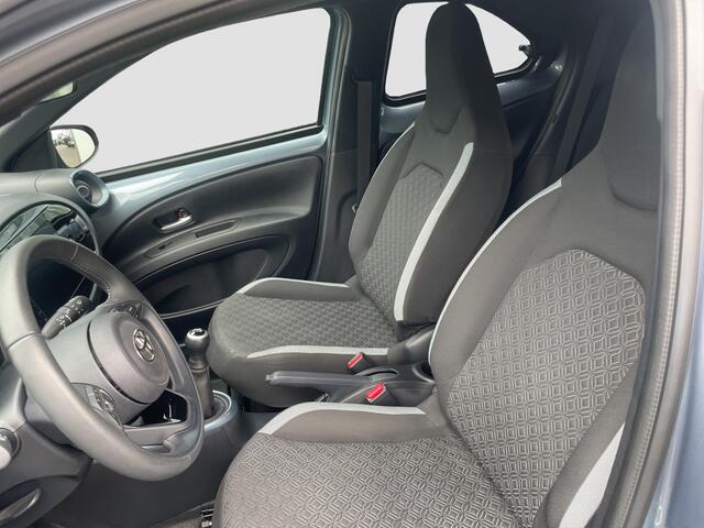 Toyota AYGO X 1.0 VVT-i MT Bi-tone Pulse Carplay | Adaptive cruise | 10jr. Garantie | Camera