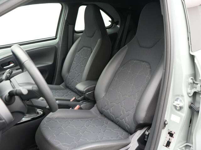 Toyota AYGO X 1.0 VVT-i MT Envy Navigatie | Carplay | Climate Control