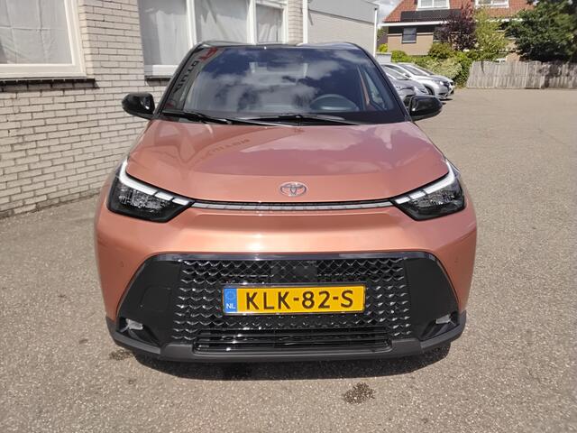 Toyota AYGO X Hybrid 115 pulse + Easy Pack *two Tone* smart key* andoid/apple carplay