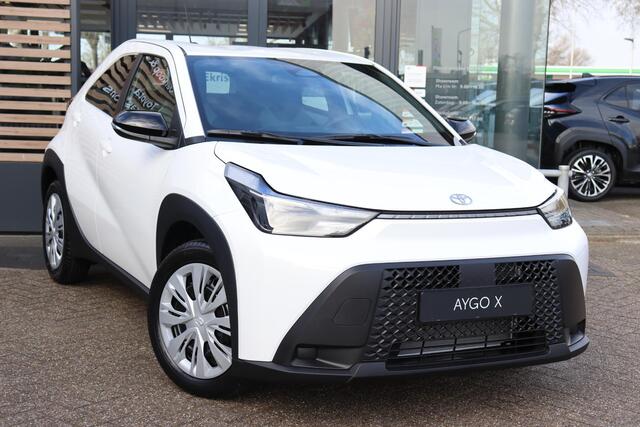 Toyota AYGO X Hybrid 115 play, Nieuw en snel leverbaar met ¤1000 inruilvoordeel!
