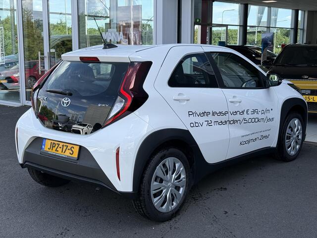 Toyota AYGO X Hybrid 115 play Hybride | Automaat | Airco | Parkeercamera | Apple/Android carplay