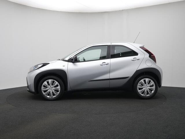 Toyota AYGO X 1.0 VVT-i MT Play | NL Auto | Cruise Control Adaptief | Achteruitrijcamera |