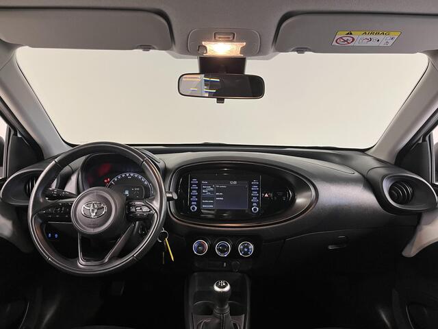 Toyota AYGO X 1.0 VVT-i MT Play