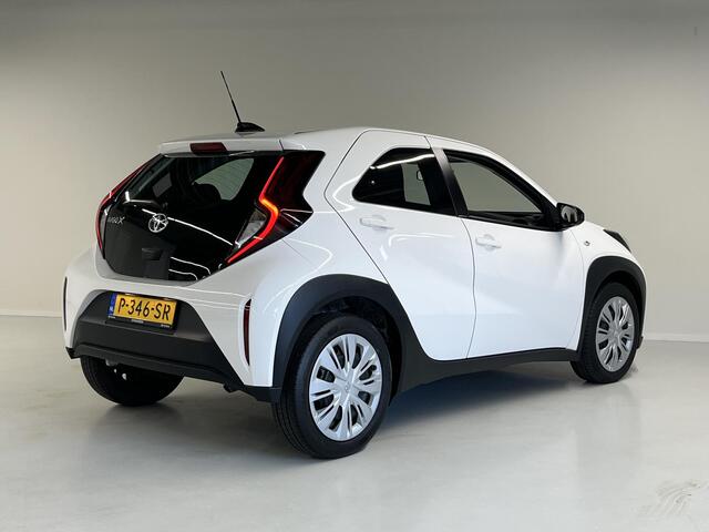 Toyota AYGO X 1.0 VVT-i MT Play