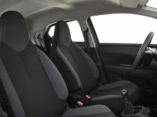 Toyota AYGO 1.0 VVT-i x-fun | LMV | Cruisecontrol | Airco |