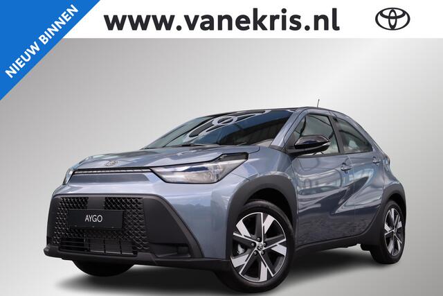 Toyota AYGO X Hybrid 115 play Go Pack, LM velgen