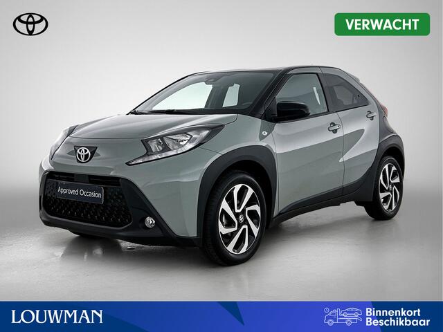 Toyota AYGO X 1.0 VVT-i S-CVT Pulse + | BTW Voertuig | Parkeersensoren voor+achter | Keyless Entry/Start | Climate Control | Cruise Control Adaptive | achteruitrijcamera | Apple CarPlay/Android Auto |