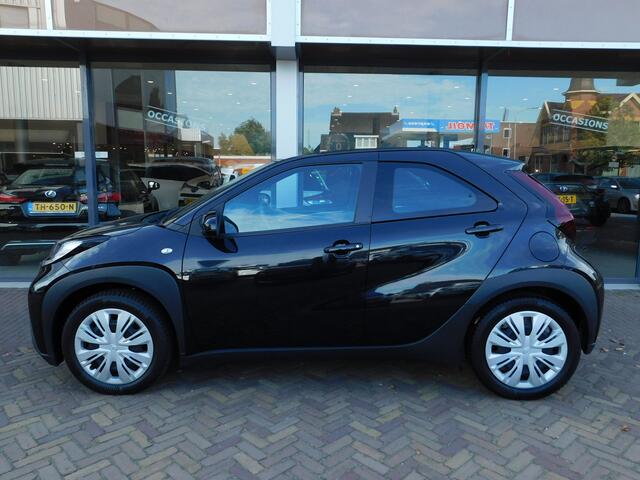 Toyota AYGO X 1.0 VVT-i MT Play
