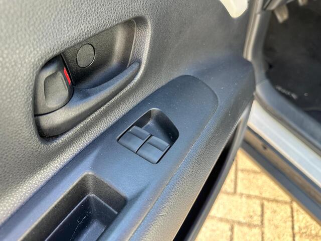 Toyota AYGO X 1.0 VVT-i MT met Airco en radio, 1e eigenaar, dealeronderhouden
