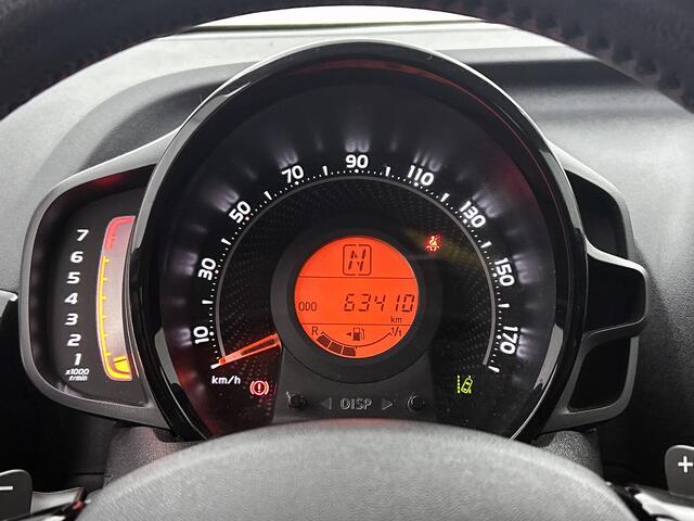 Toyota AYGO 1.0 VVT-i x-joy Automaat | Safety-Pack | Keyless Entry/Start | Climate Control | Apple CarPlay/Android Auto | Achteruitrijcamera | Elektrische ramen voor | elektrisch verstelbare buitenspiegels | Automatische verlich