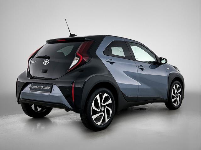 Toyota AYGO X 1.0 VVT-i S-CVT Pulse + | BTW Voertuig | Parkeersensoren voor+achter | Keyless Entry/Start | Climate Control | Cruise Control Adaptive | achteruitrijcamera | Apple CarPlay/Android Auto |