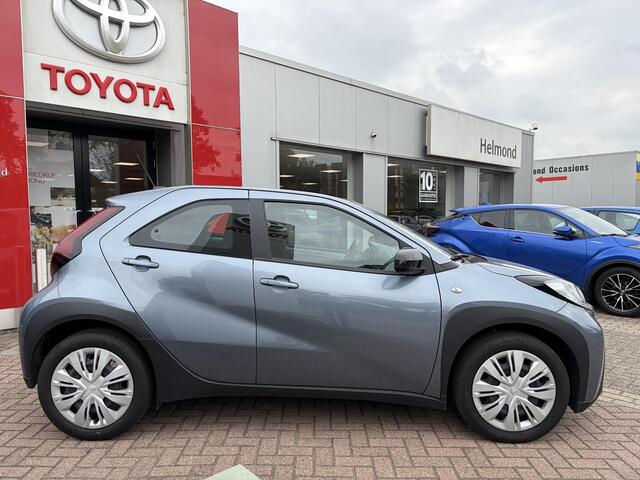 Toyota AYGO X 1.0 VVT-i MT Play
