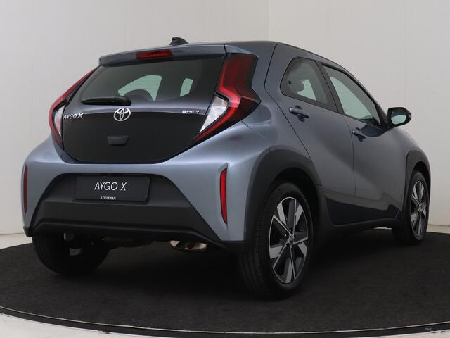 Toyota AYGO X Hybrid 115 play Go Pack | DEMO & DIRECT LEVERBAAR | 17 inch LM velgen |