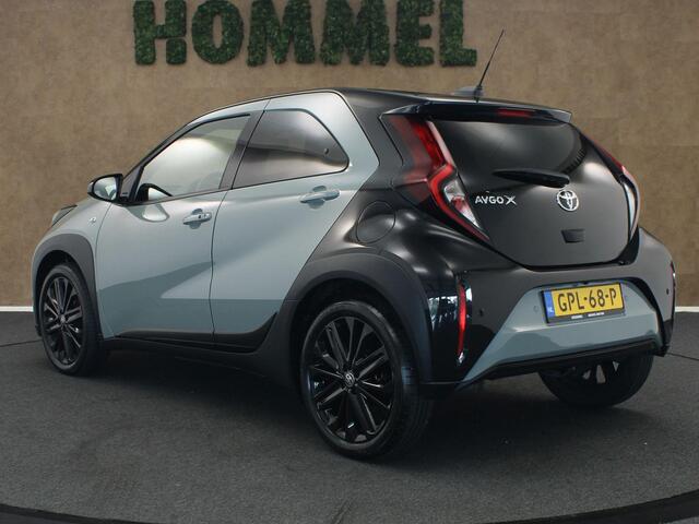 Toyota AYGO X 1.0 VVT-i S-CVT Premium ORIGINEEL NEDERLANDSE AUTO - TWO TONE - STOELVERWARMING - ADAPTIEVE CRUISE CONTROL - APPLE CARPLAY/ANDROID AUTO - CAMERA - CLIMATE CONTROL - PARKEERSENSOREN ACHTER - NAVIGATIE - JBL AUDIO