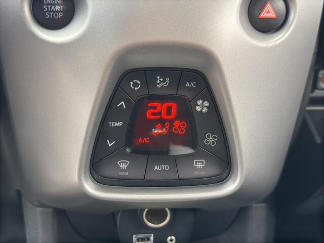 Toyota AYGO 1.0 VVT-i X-Play | Camera | Climate