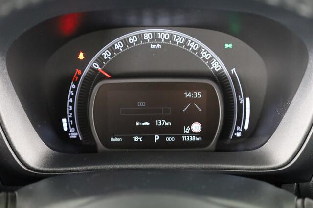 Toyota AYGO X 1.0 VVT-i S-CVT Automaat First Edition Limited | Stoelverwarming | Parkeercamera | Apple Carplay / Android Auto |