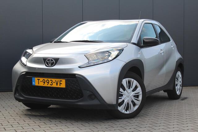 Toyota AYGO X 1.0 VVT-i MT Play | Incl. 12 maanden garantie | Adaptieve cruise control | Airco | Apple carplay/Android auto | DAB radio | Parkeercamera |