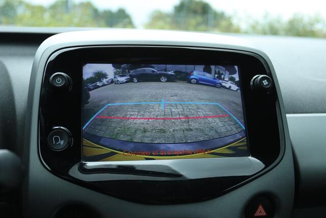 Toyota AYGO 1.0 VVT-i X-PLAY LIMITED AUT. | CARPLAY | CAMERA | AIRCO | BLUETOOTH | LMV