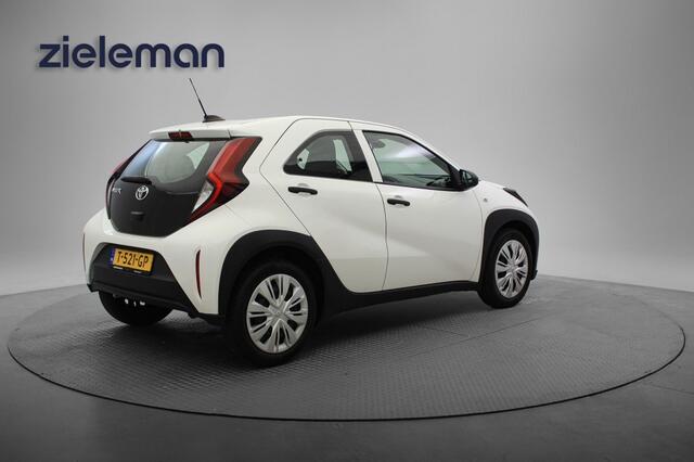 Toyota AYGO 1.0 VVT-i MT - Adaptive Cruise, Airco