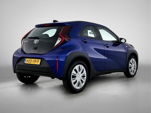 Toyota AYGO X 1.0 VVT-i MT Play | Apple Carplay | Android Auto |