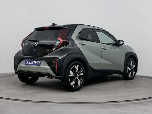 Toyota AYGO X Hybrid 115 pulse | Apple Carplay & Android Auto | Parkeercamera | Onderweg-naar-dealer*