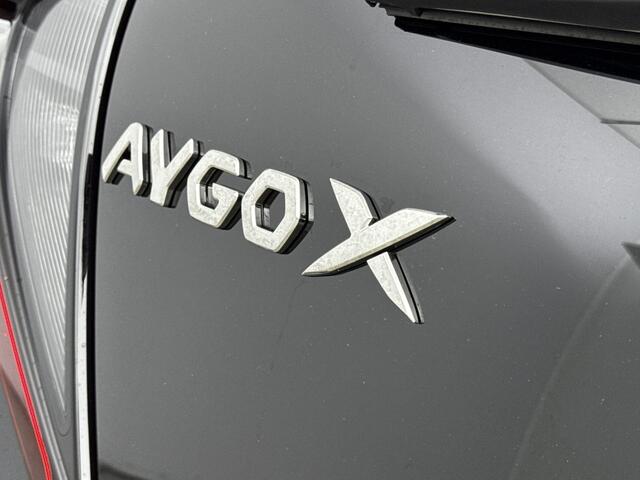 Toyota AYGO X Hybrid 115 pulse | Apple Carplay & Android Auto | Parkeercamera | Onderweg-naar-dealer*