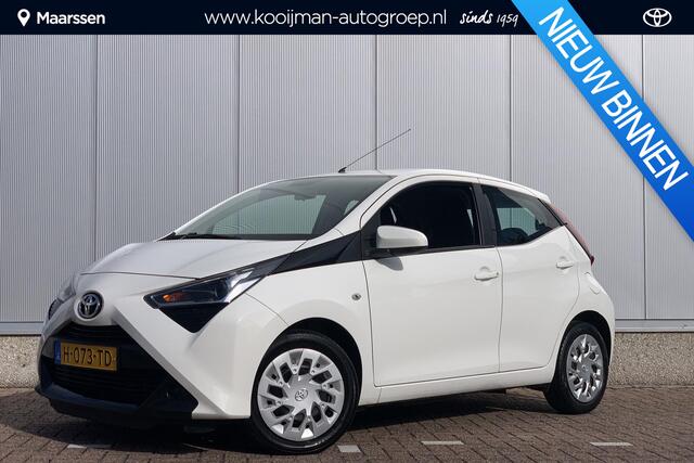 Toyota AYGO 1.0 VVT-i x-play