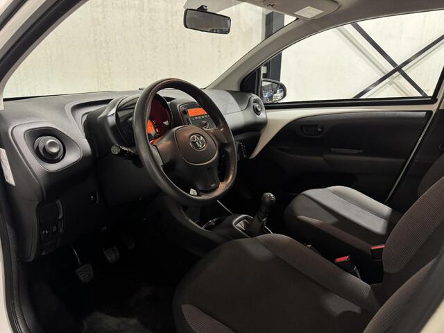 Toyota AYGO 1.0 VVT-i x-now | airco | dealer onderhouden |