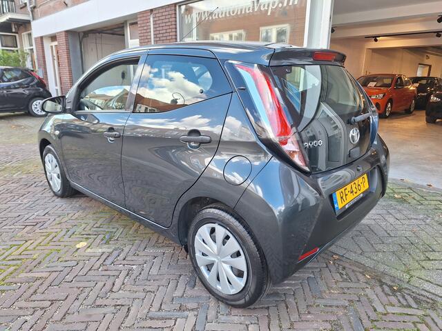 Toyota AYGO 1.0 VVT-i X-Fun 5Drs /67.000 Km/Airco/Bluetooth/Garantie