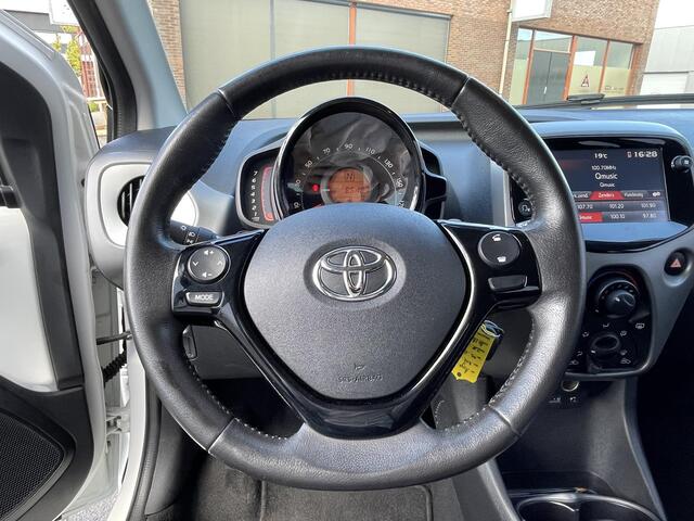 Toyota AYGO 1.0 VVT-i x-play , Automaat, Origineel NL