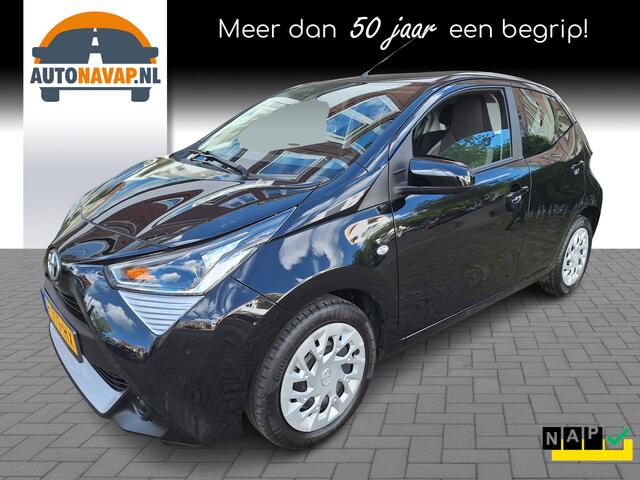 Toyota AYGO 1.0 VVT-i X-Play Limited 5Drs /Camera/Navi/Apple/Android/1e Eig/Garantie