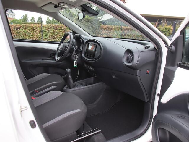 Toyota AYGO X 1.0 VVT-i Lane Assist, Carplay, Airco, Cruise, NL-Auto Zomeractie!